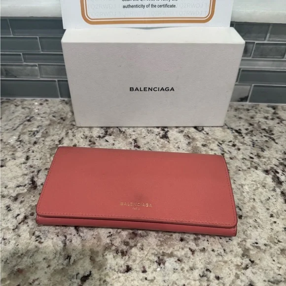 Balenciaga Pink lambskin leather Wallet with COA - Picture 10 of 11
